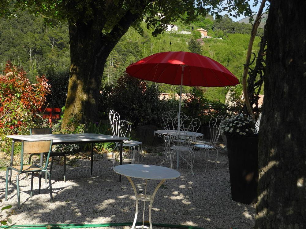Le Comptoir Du Ranc De Bannes Hotel Sumène Exterior foto